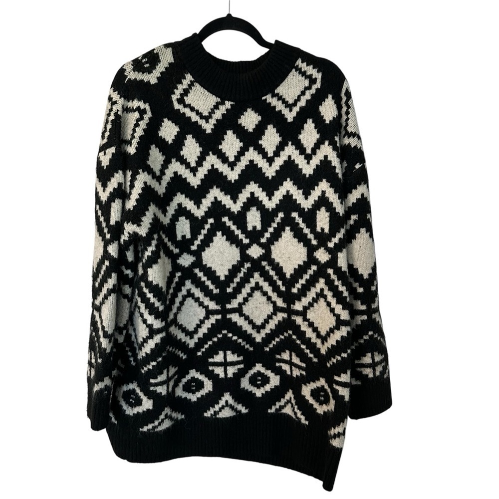 H&M Women’s Long Sleeve Black & Cream Crewneck Wool Blend Aztec Tunic Sz L GUC